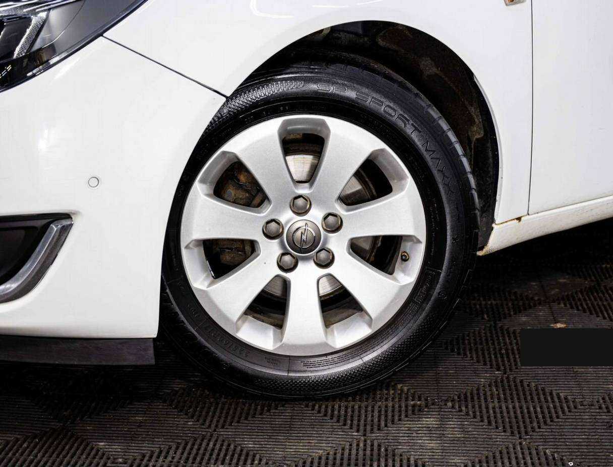 Opel Insignia, 2013 Фото №9