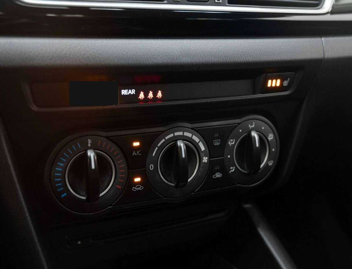 Mazda 3, 2013 Фото №20