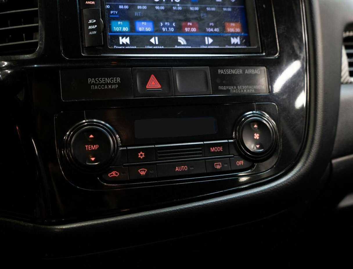 Mitsubishi Outlander, 2015 Фото №15