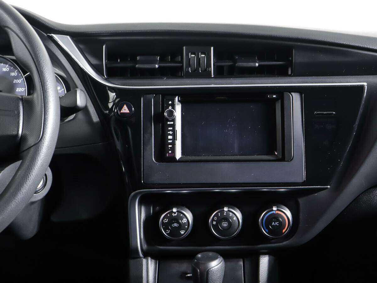 Toyota Corolla, 2016 Фото №12