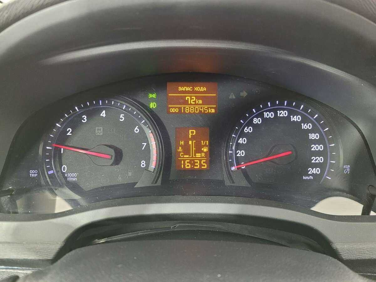 Toyota Avensis, 2012 Фото №11