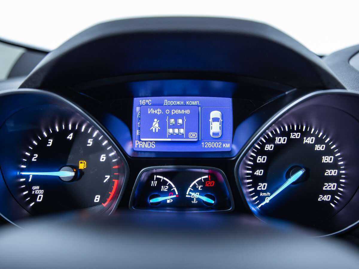 Ford Kuga, 2015 Фото №17