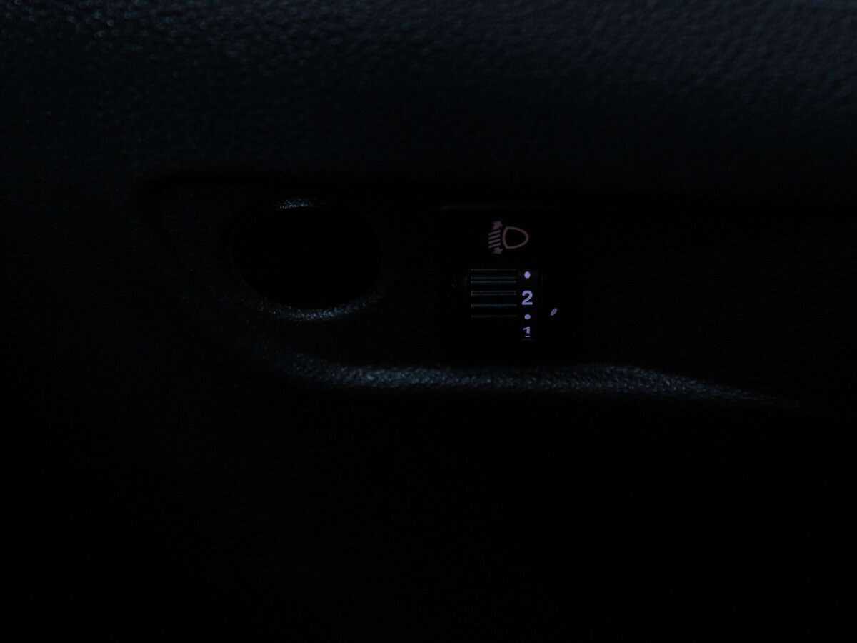 Lada (ВАЗ) Vesta SW, 2018 Фото №15