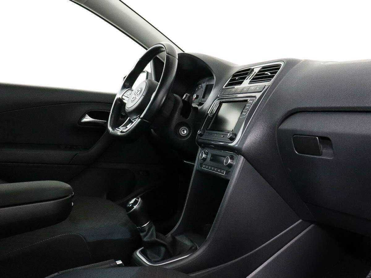 Volkswagen Polo, 2020 Фото №7