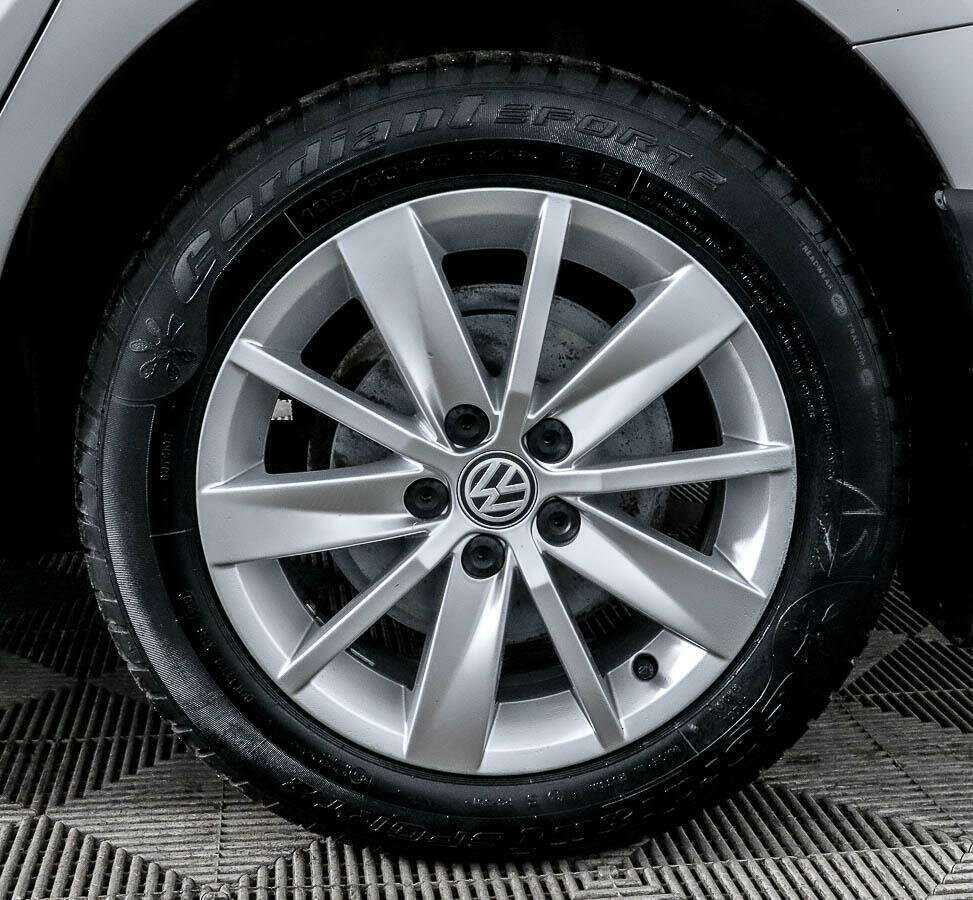 Volkswagen Polo, 2020 Фото №14