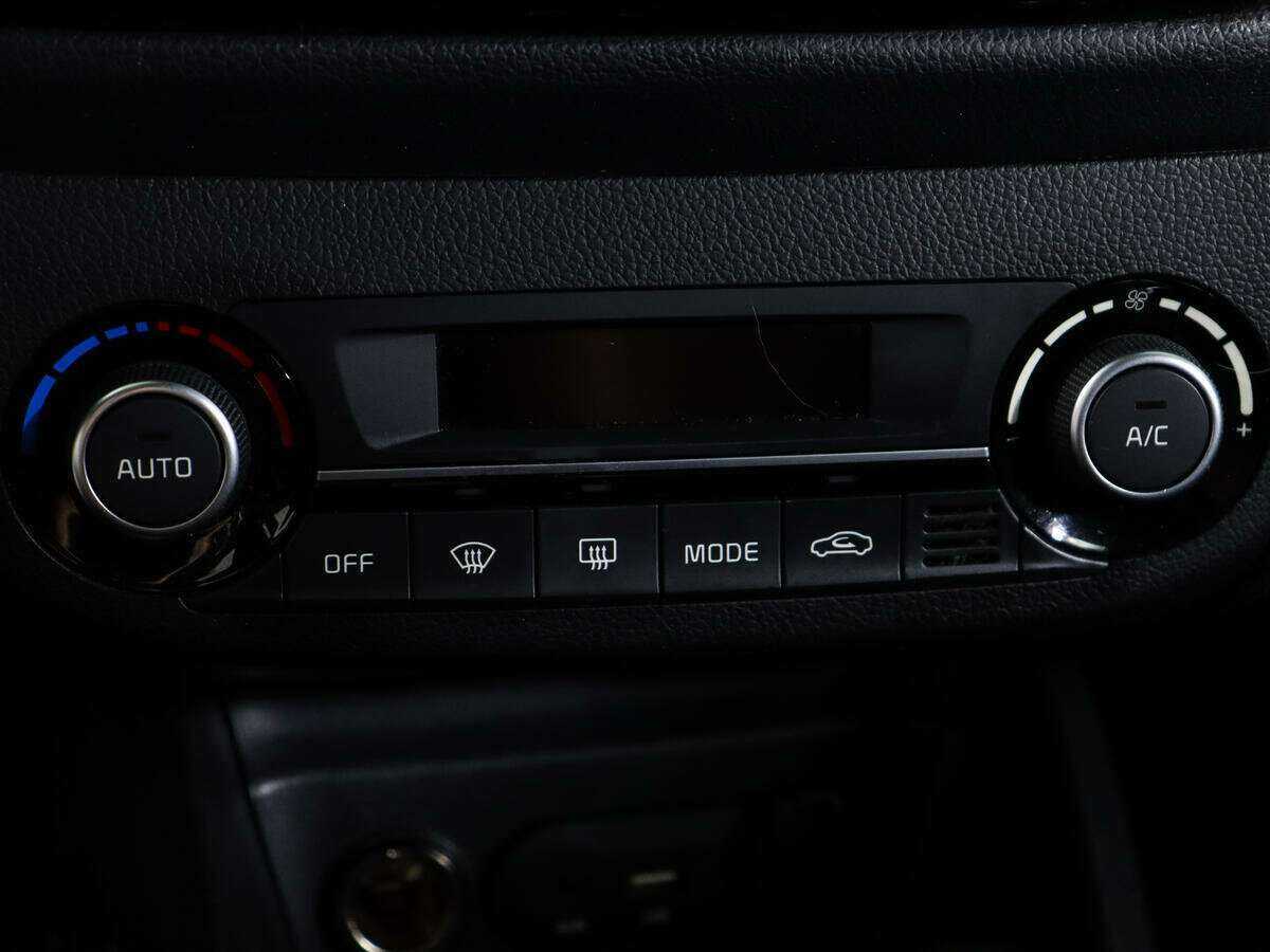 Kia Rio, 2016 Фото №22