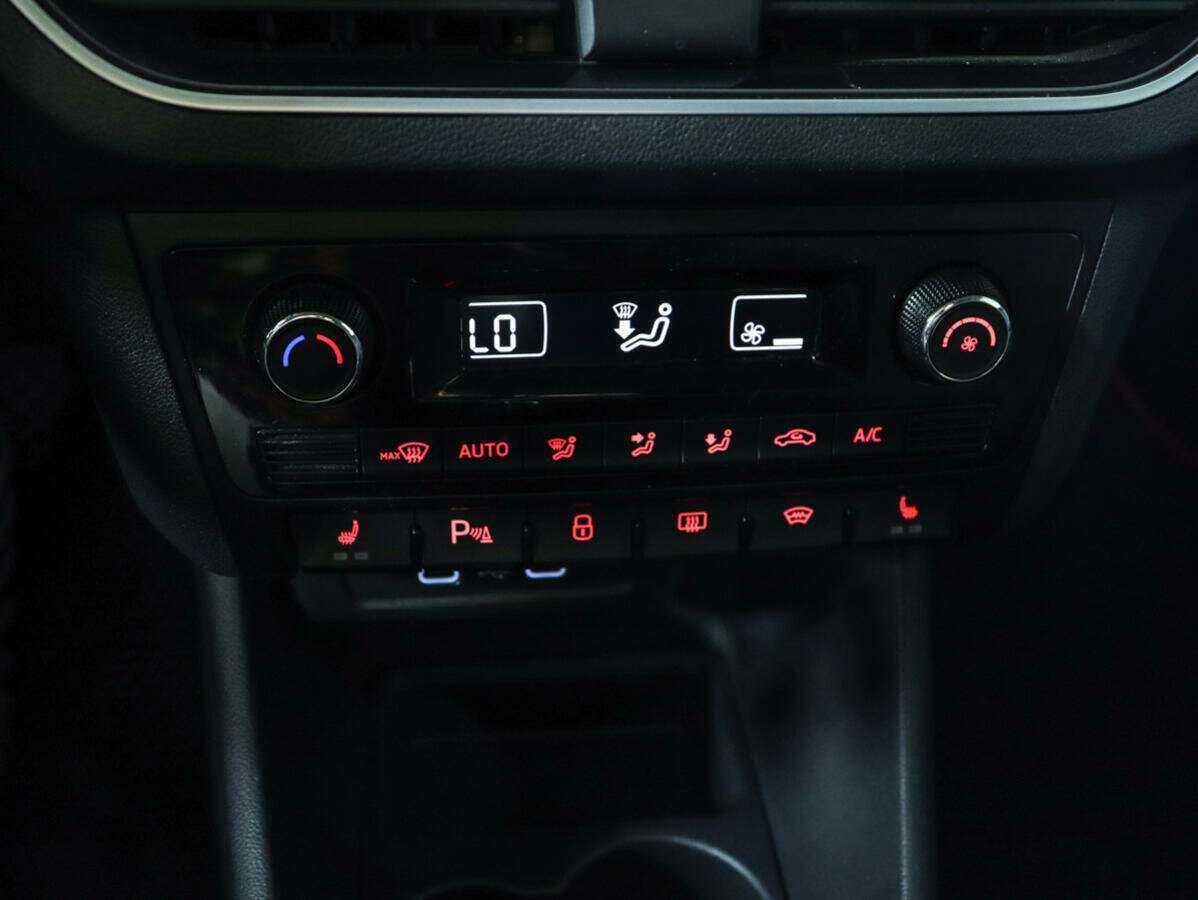 Volkswagen Polo, 2020 Фото №14