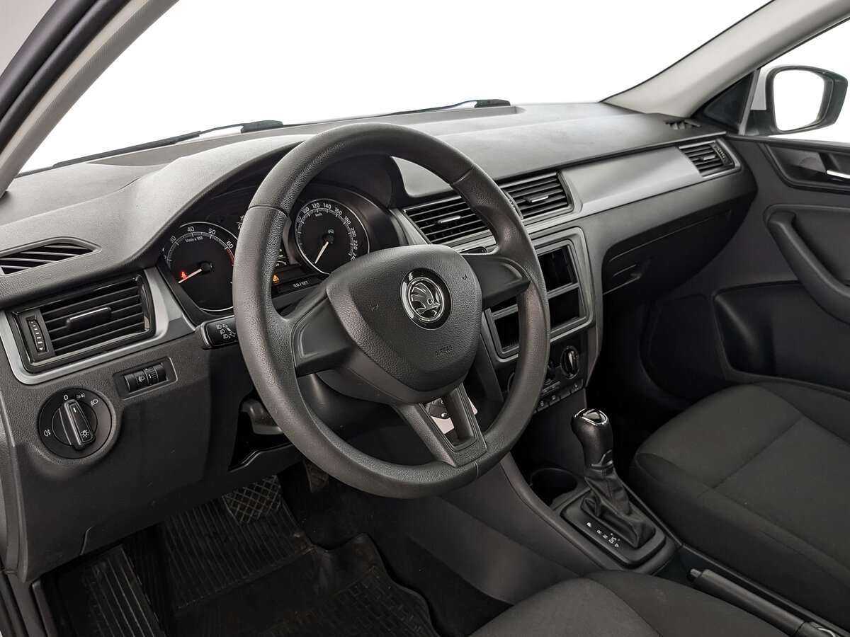 Skoda Rapid, 2018 Фото №11