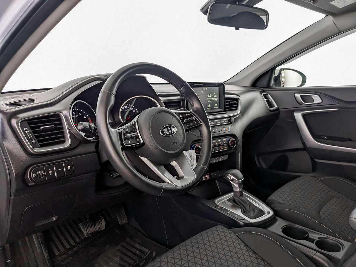 Kia Ceed, 2018 Фото №14