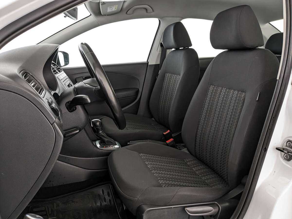 Volkswagen Polo, 2019 Фото №19