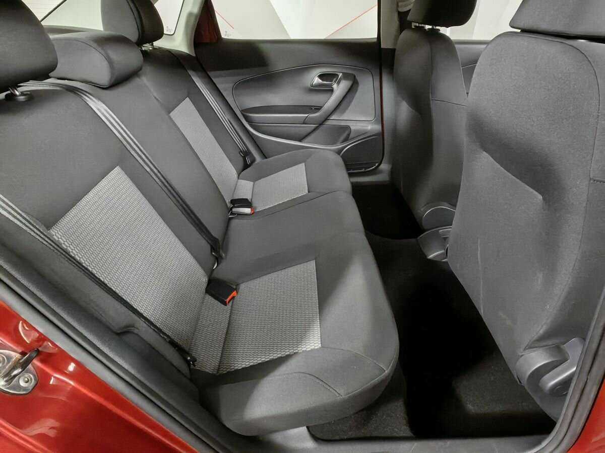 Volkswagen Polo, 2012 Фото №12