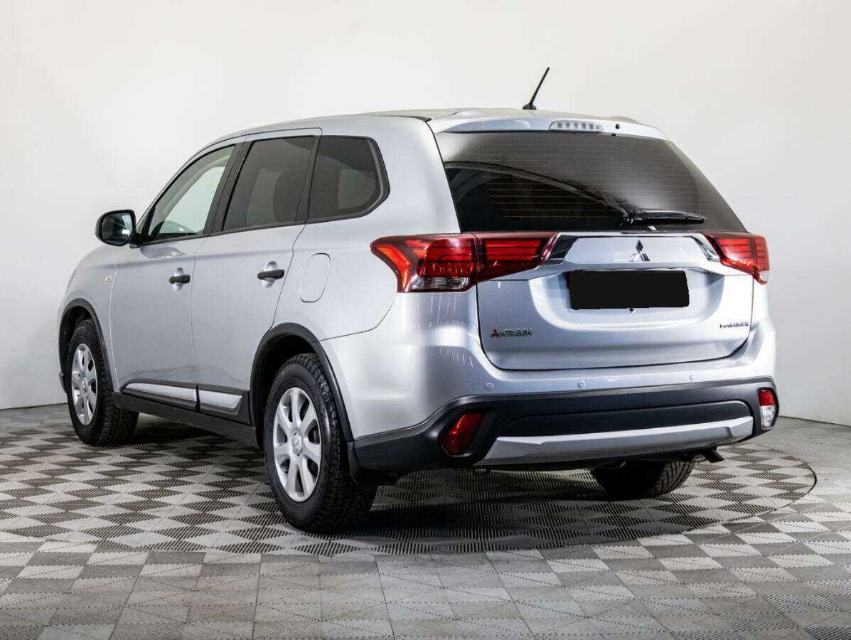 Mitsubishi Outlander, 2015 Фото №7