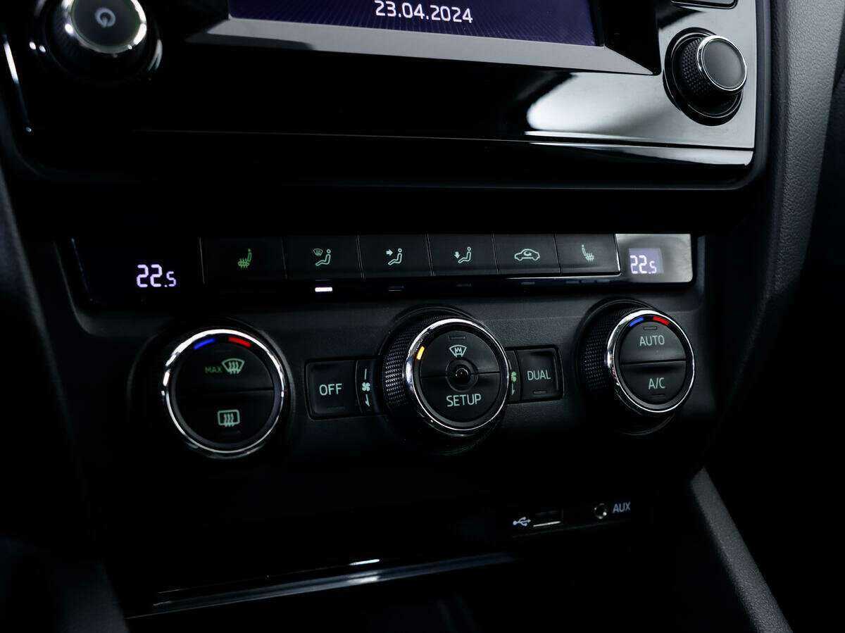 Skoda Octavia, 2015 Фото №12