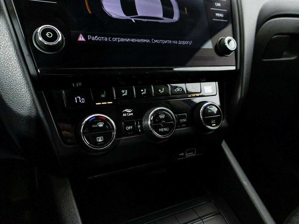 Skoda Octavia, 2018 Фото №16