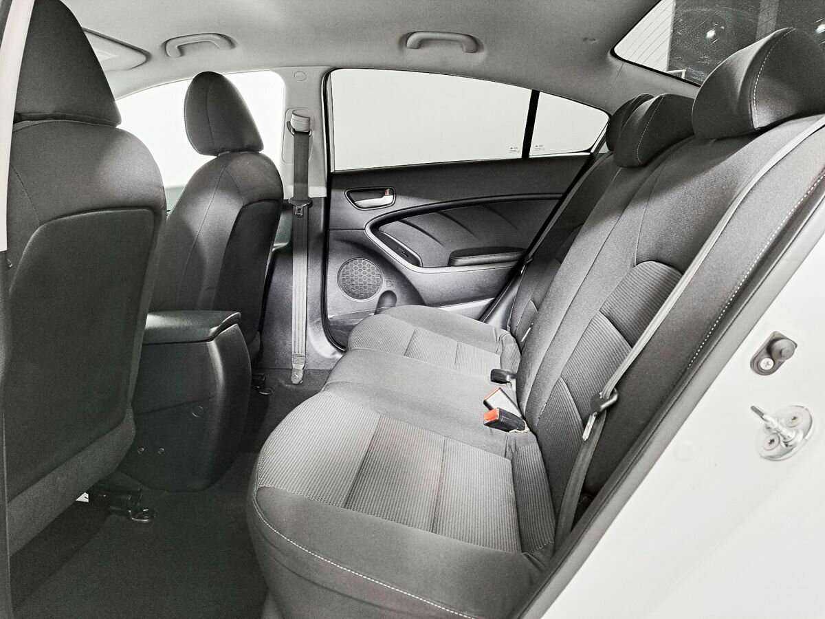 Kia Cerato, 2017 Фото №10