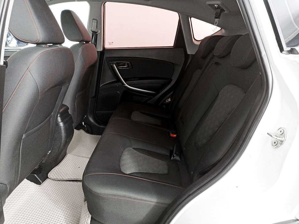 FAW Besturn X80, 2017 Фото №9