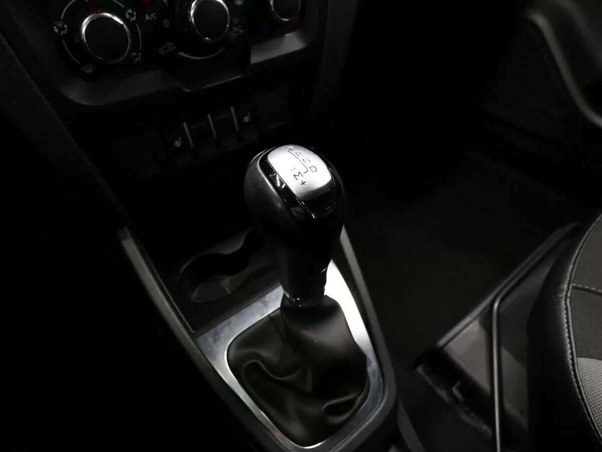 Lada (ВАЗ) XRAY Cross, 2019 Фото №15