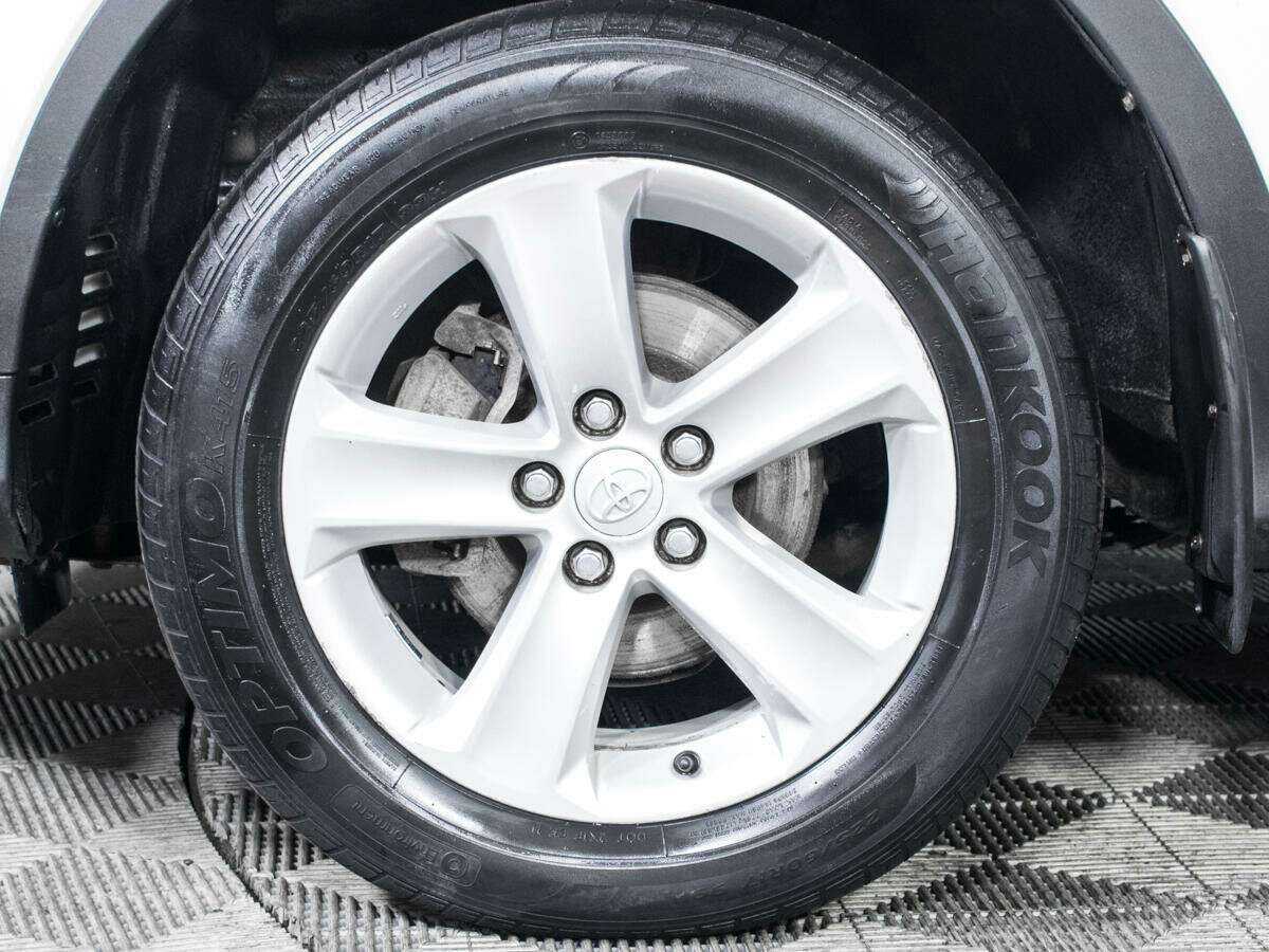 Toyota RAV4, 2013 Фото №14