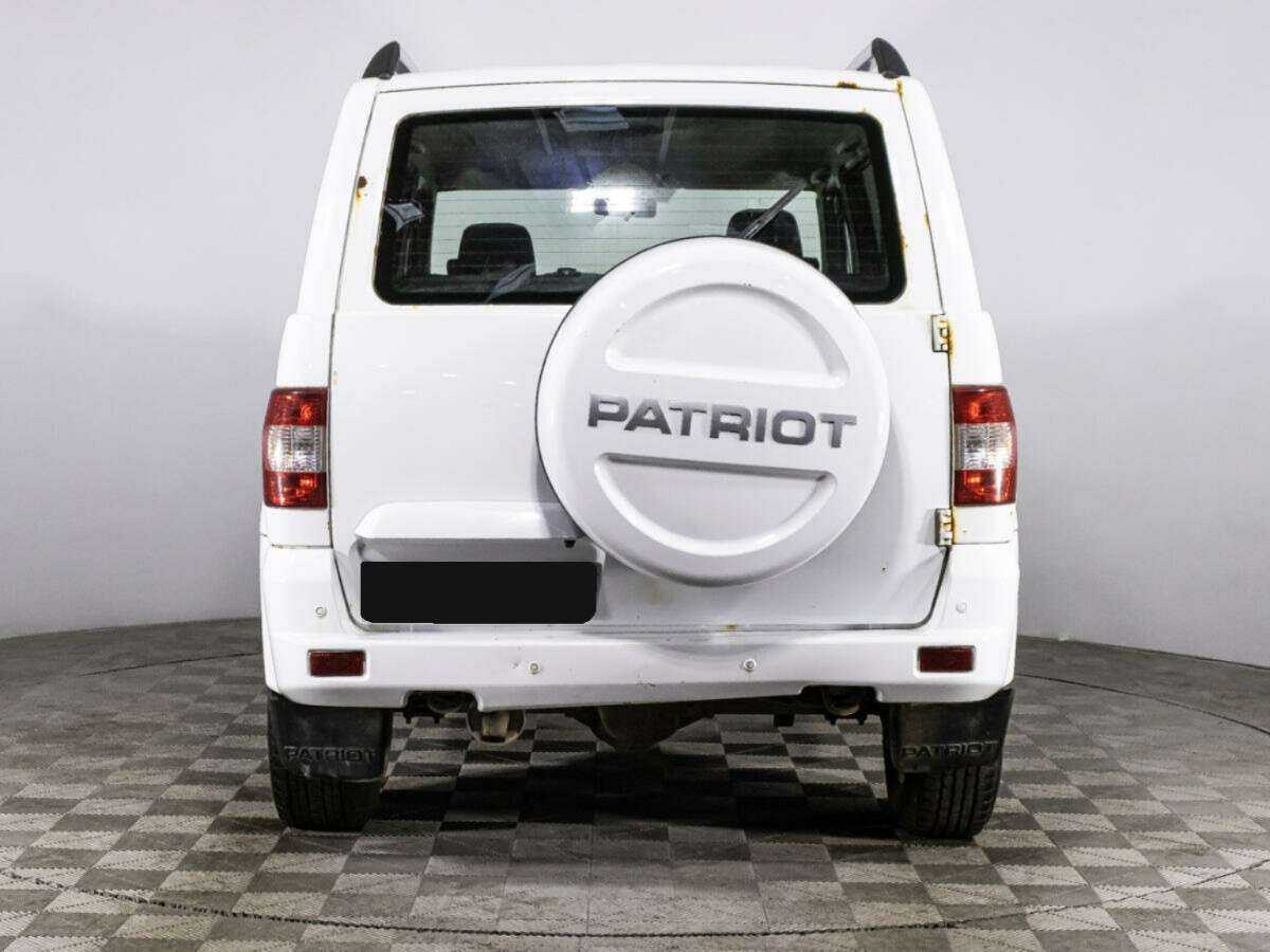 УАЗ Patriot, 2018 Фото №6