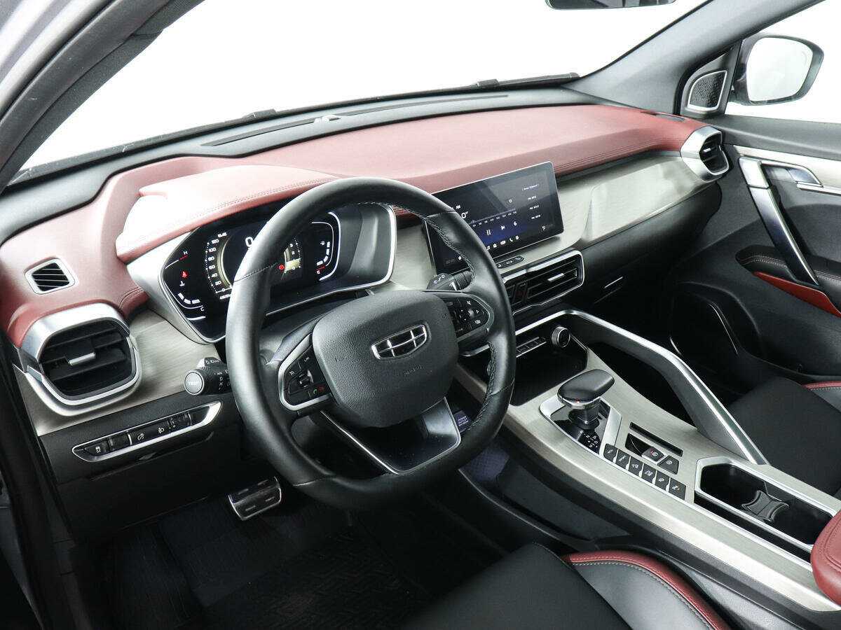 Geely Coolray, 2022 Фото №9