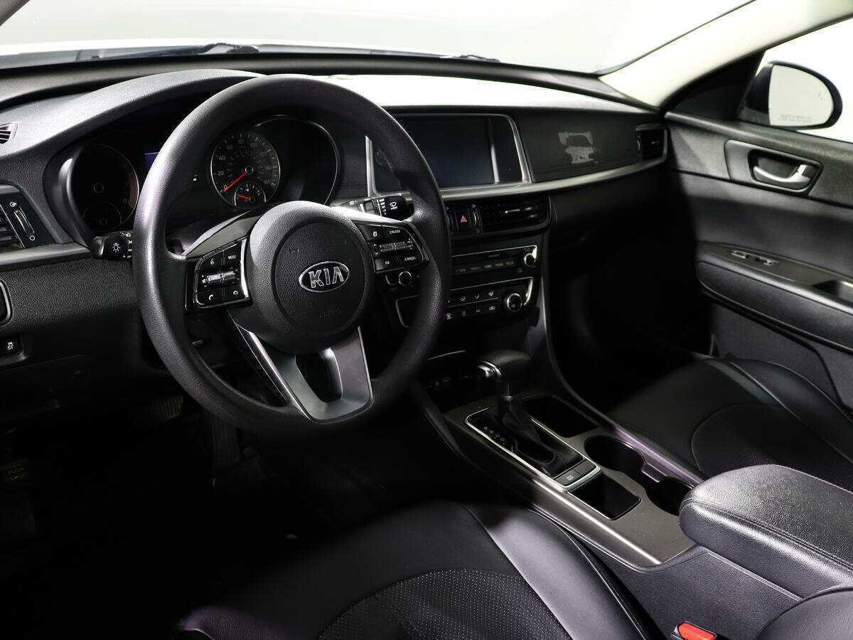Kia Optima, 2018 Фото №11