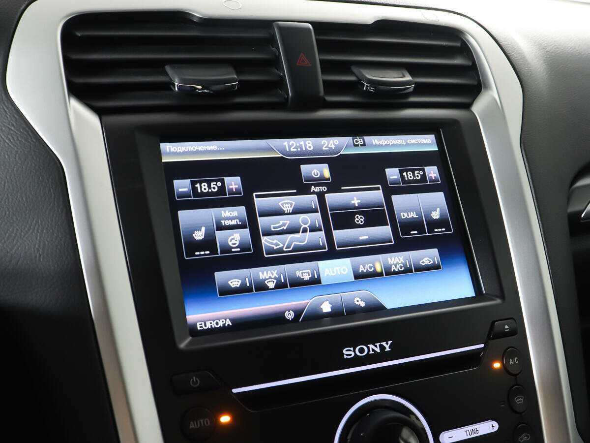 Ford Mondeo, 2015 Фото №16