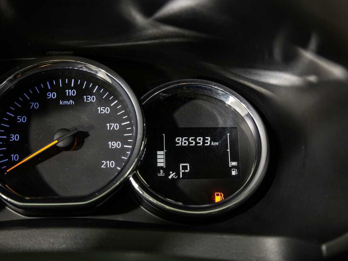 Renault Logan, 2019 Фото №10