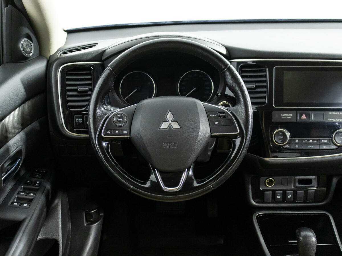 Mitsubishi Outlander, 2018 Фото №18