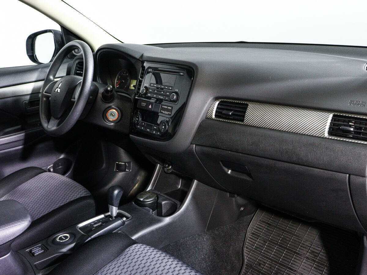 Mitsubishi Outlander, 2013 Фото №9