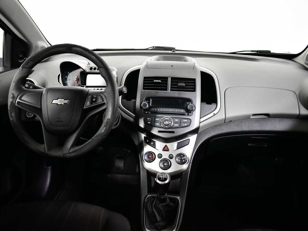 Chevrolet Aveo, 2014 Фото №10
