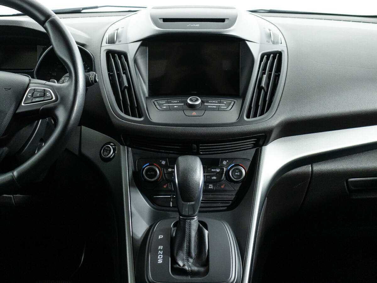 Ford Kuga, 2017 Фото №14