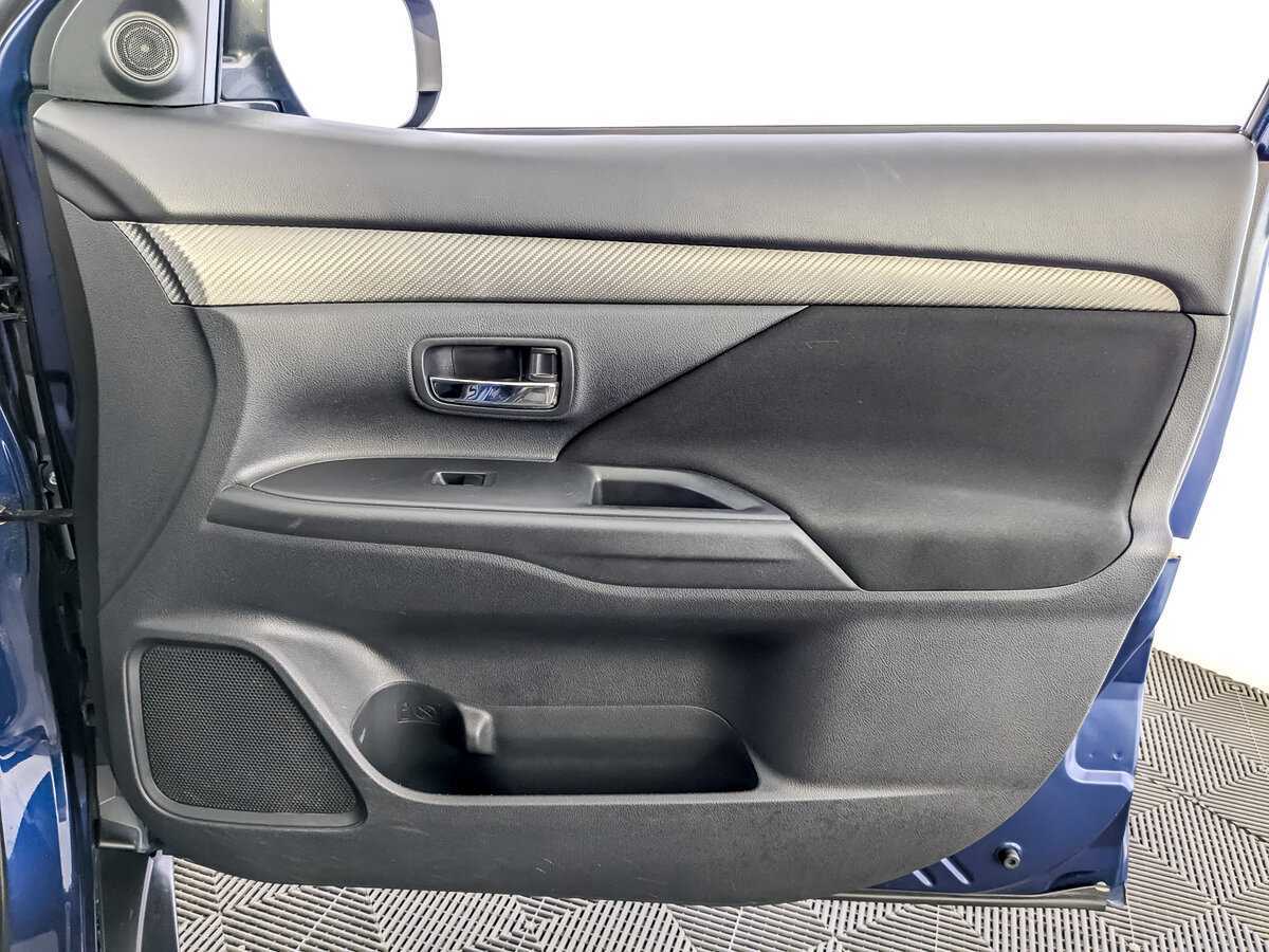 Mitsubishi Outlander, 2014 Фото №20