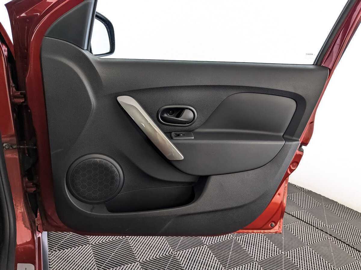 Renault Logan, 2019 Фото №20