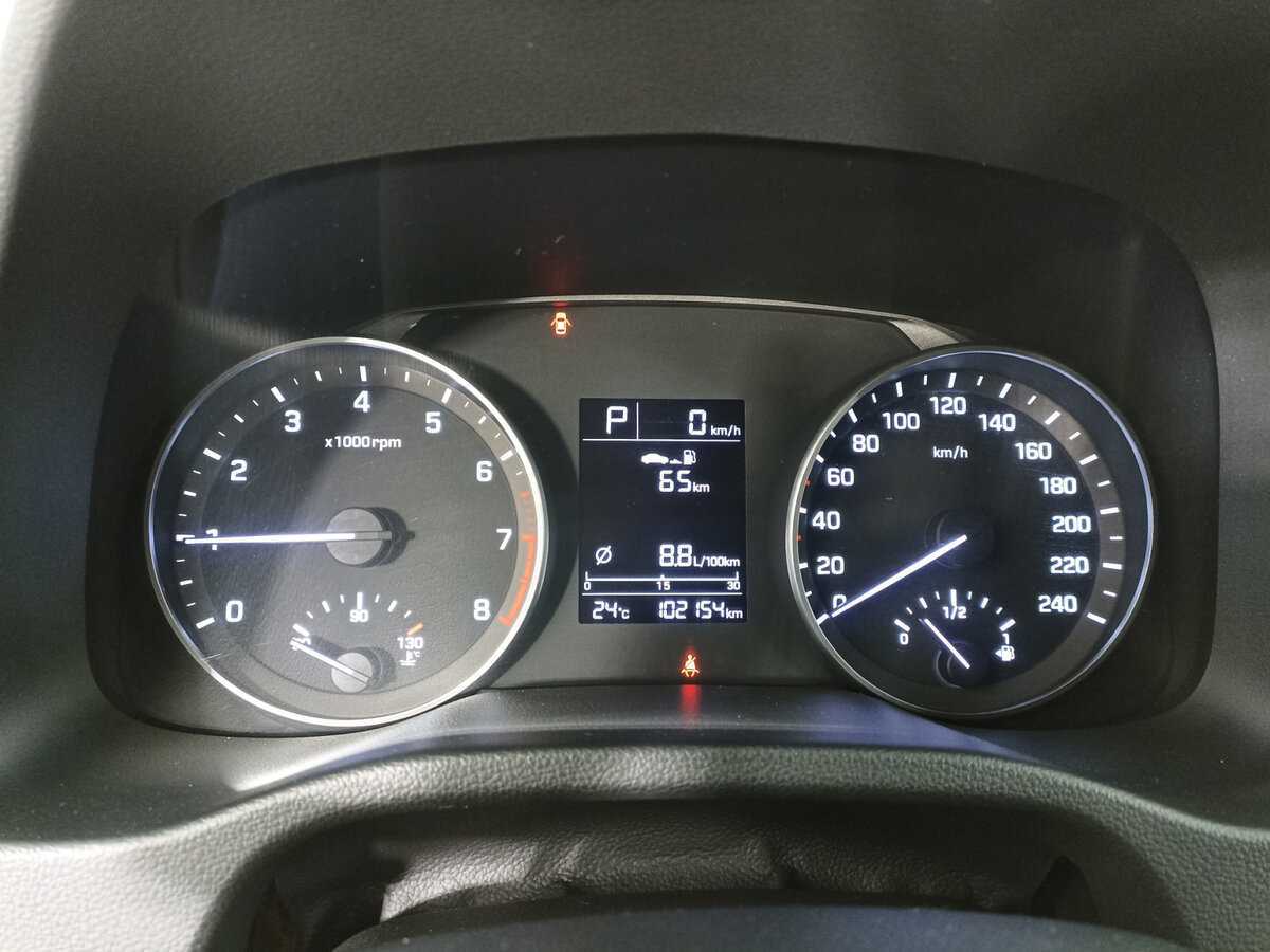 Hyundai Elantra, 2018 Фото №11