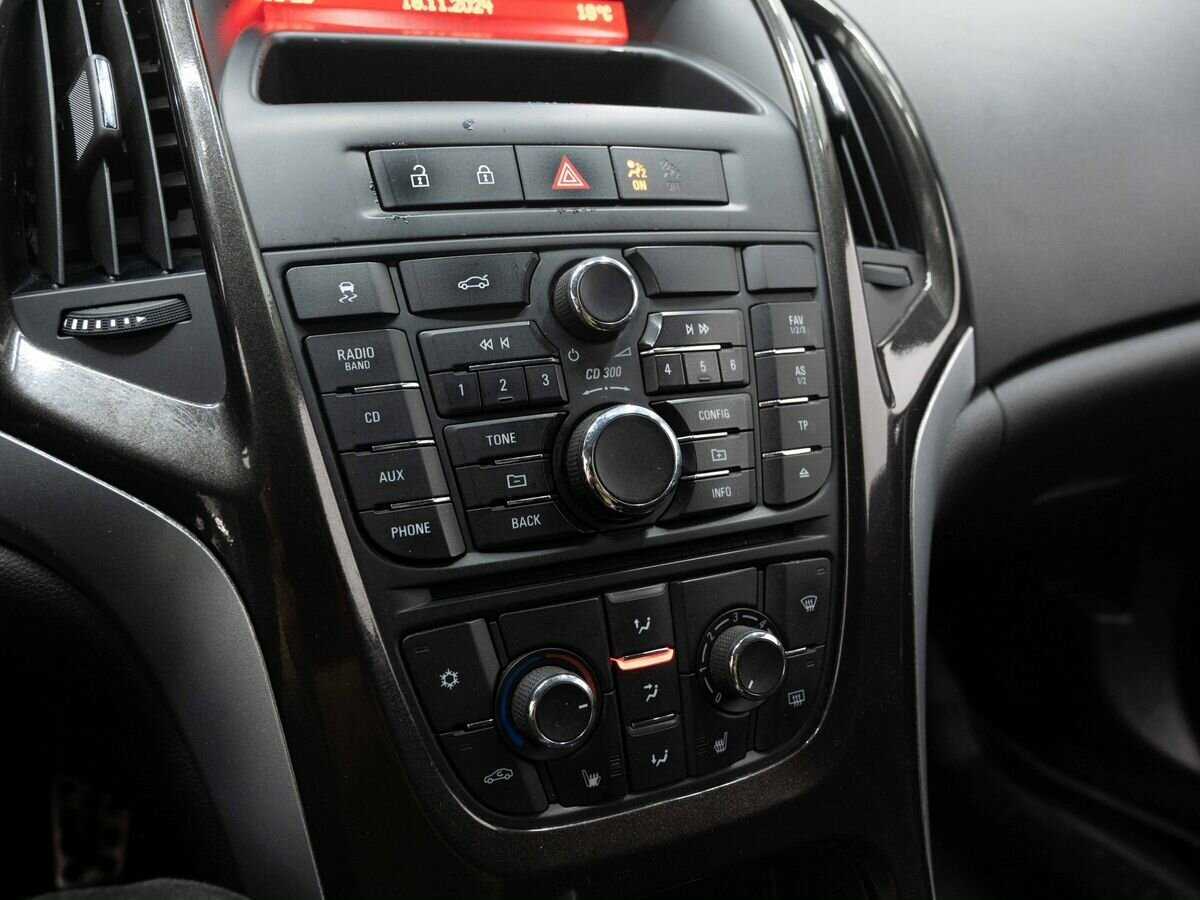 Opel Astra, 2013 Фото №19