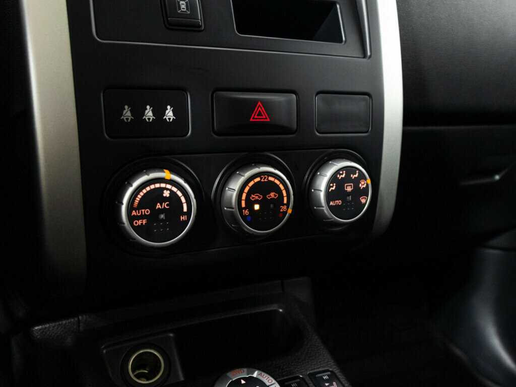 Nissan X-Trail, 2014 Фото №19