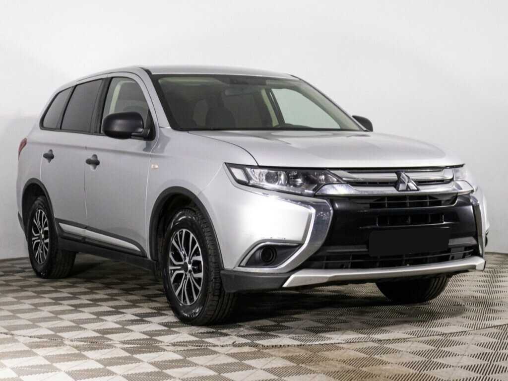 Mitsubishi Outlander, 2018 Фото №3
