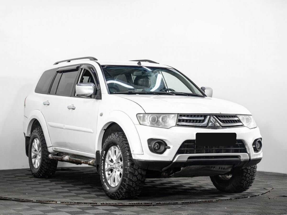Mitsubishi Pajero Sport, 2014 Фото №3