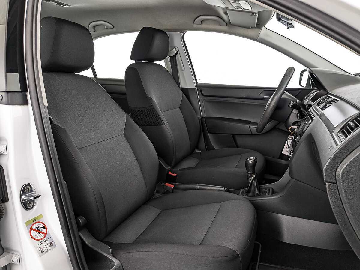 Skoda Rapid, 2017 Фото №24