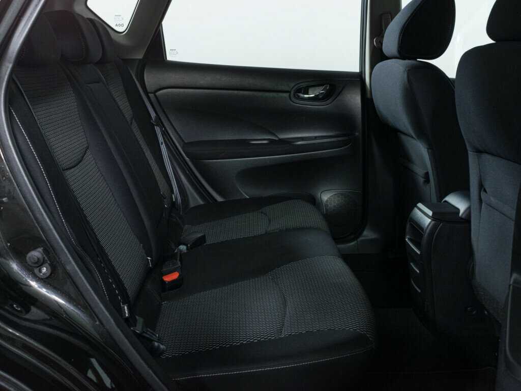 Nissan Tiida, 2015 Фото №10