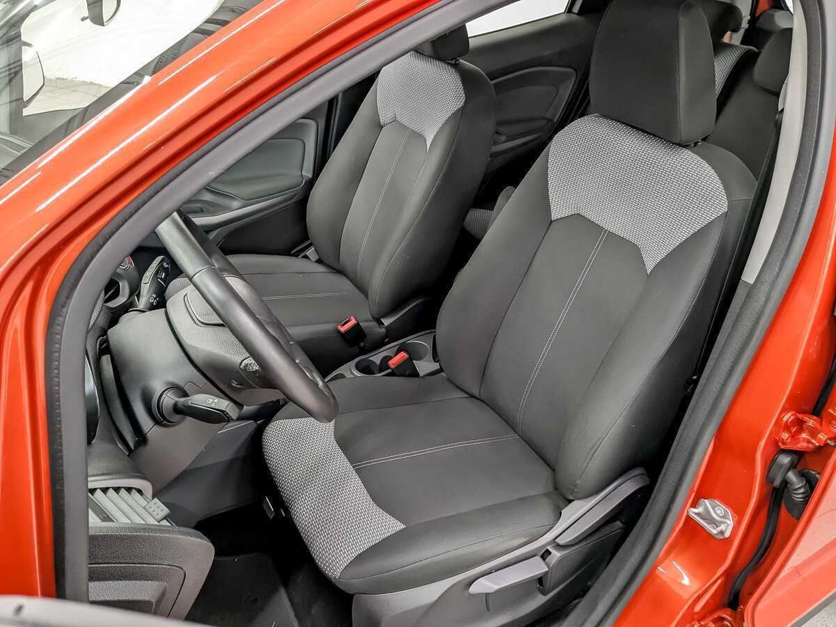 Ford EcoSport, 2016 Фото №18