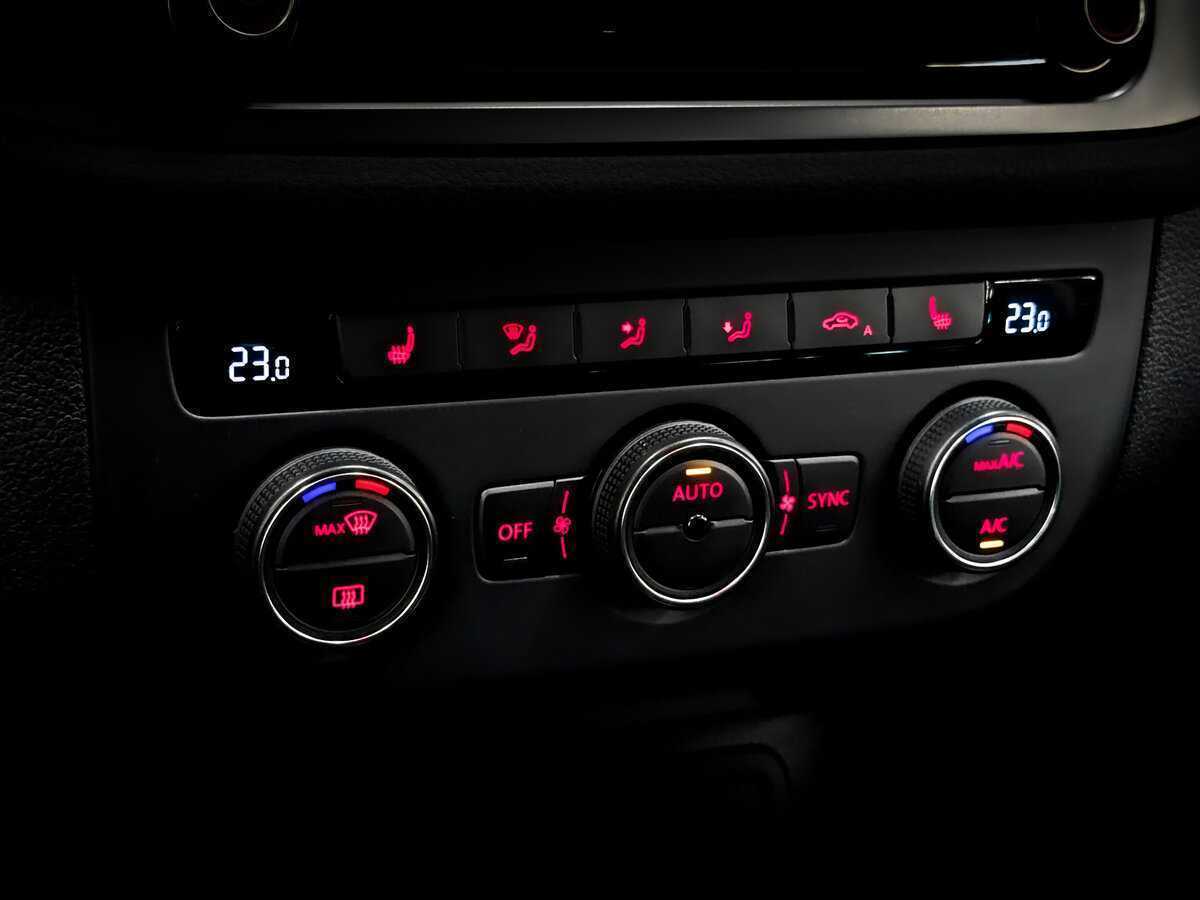 Volkswagen Tiguan, 2016 Фото №24