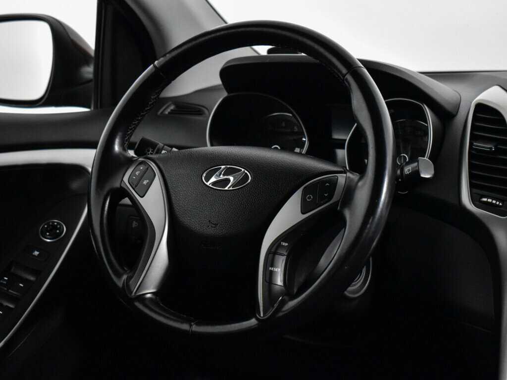 Hyundai i30, 2013 Фото №16