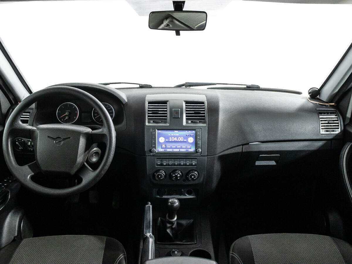 УАЗ Patriot, 2015 Фото №10