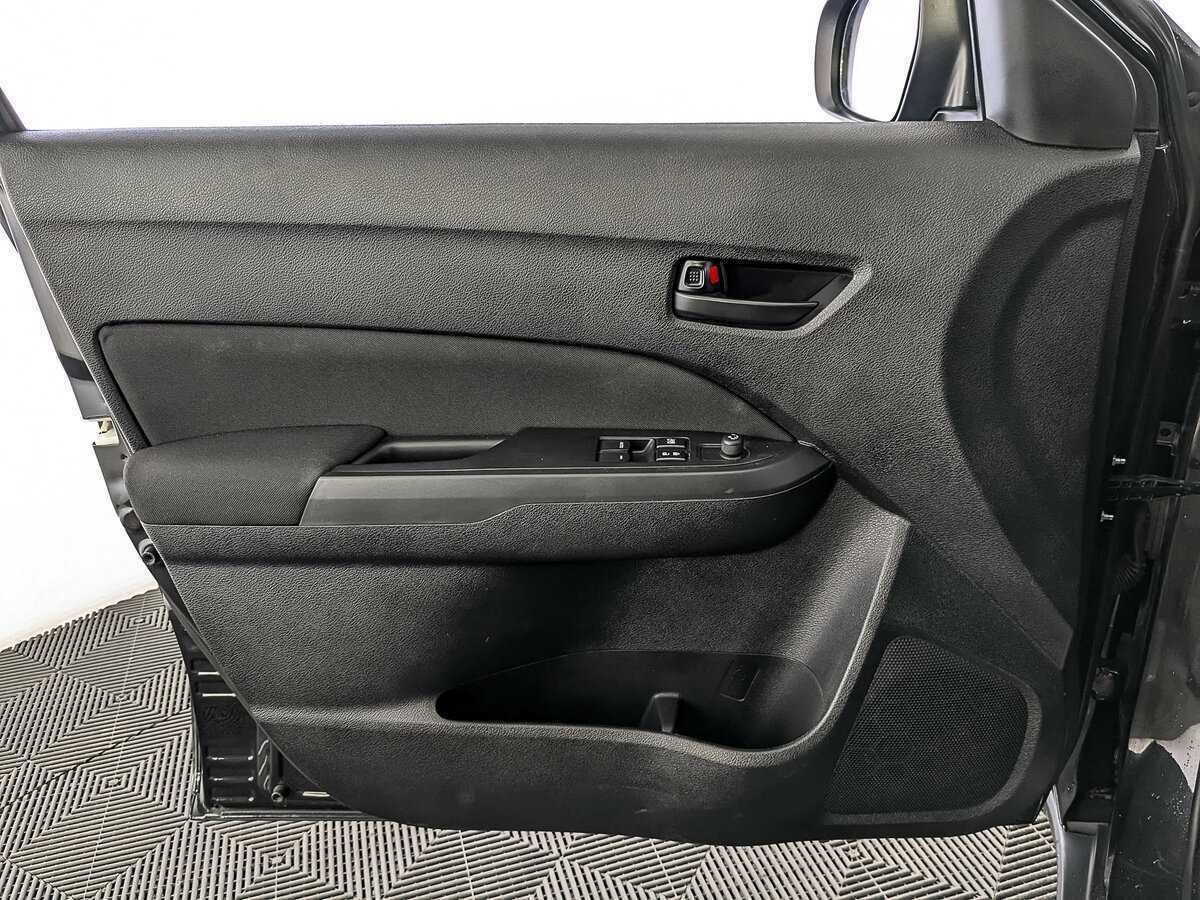 Suzuki Vitara, 2019 Фото №19