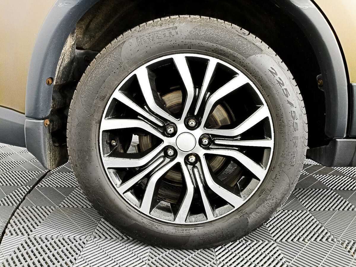 Mitsubishi Outlander, 2018 Фото №17