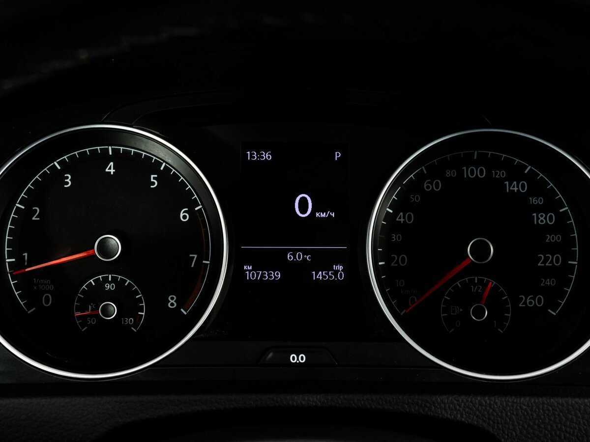 Volkswagen Golf, 2018 Фото №17