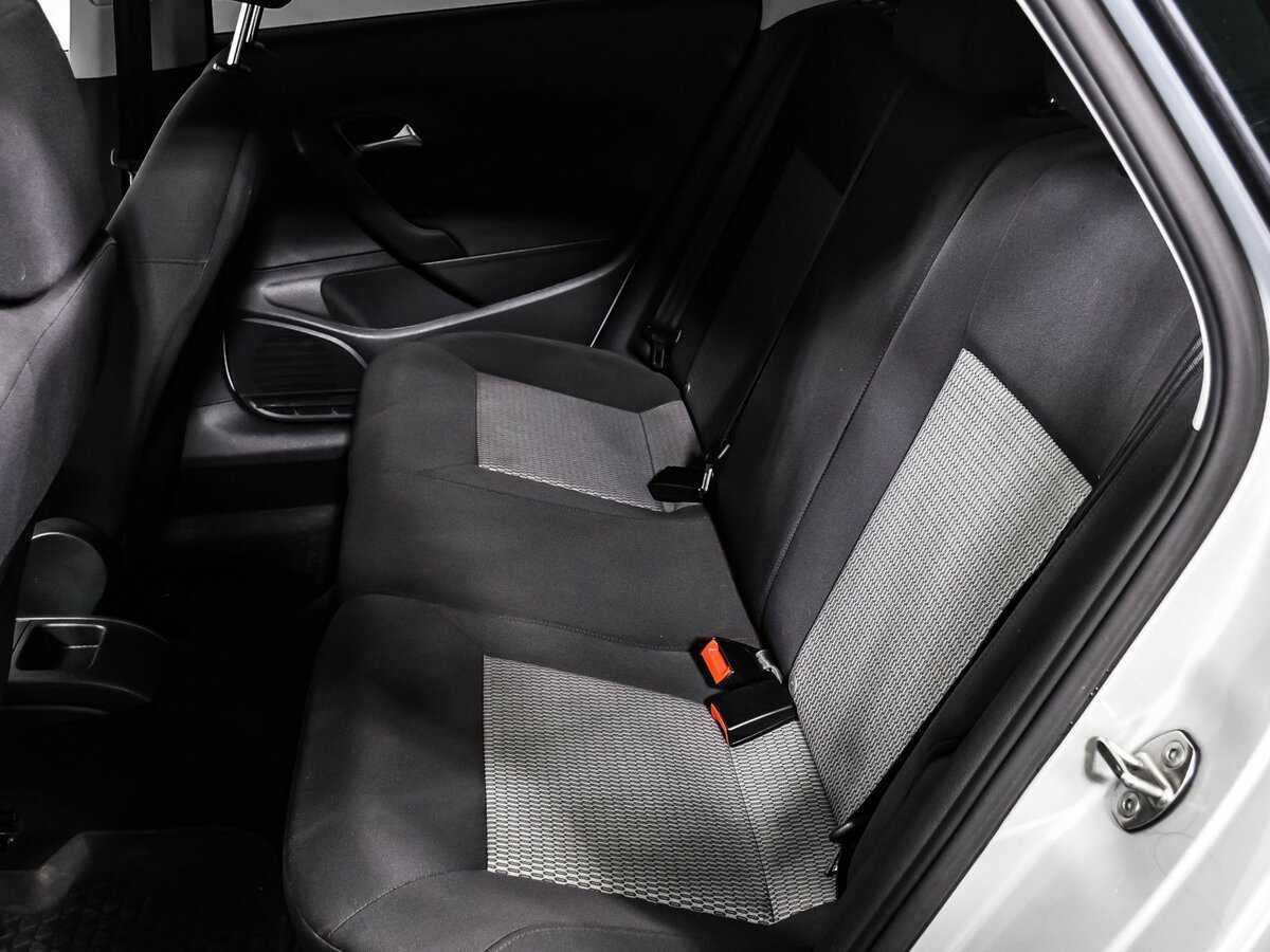 Volkswagen Polo, 2014 Фото №13