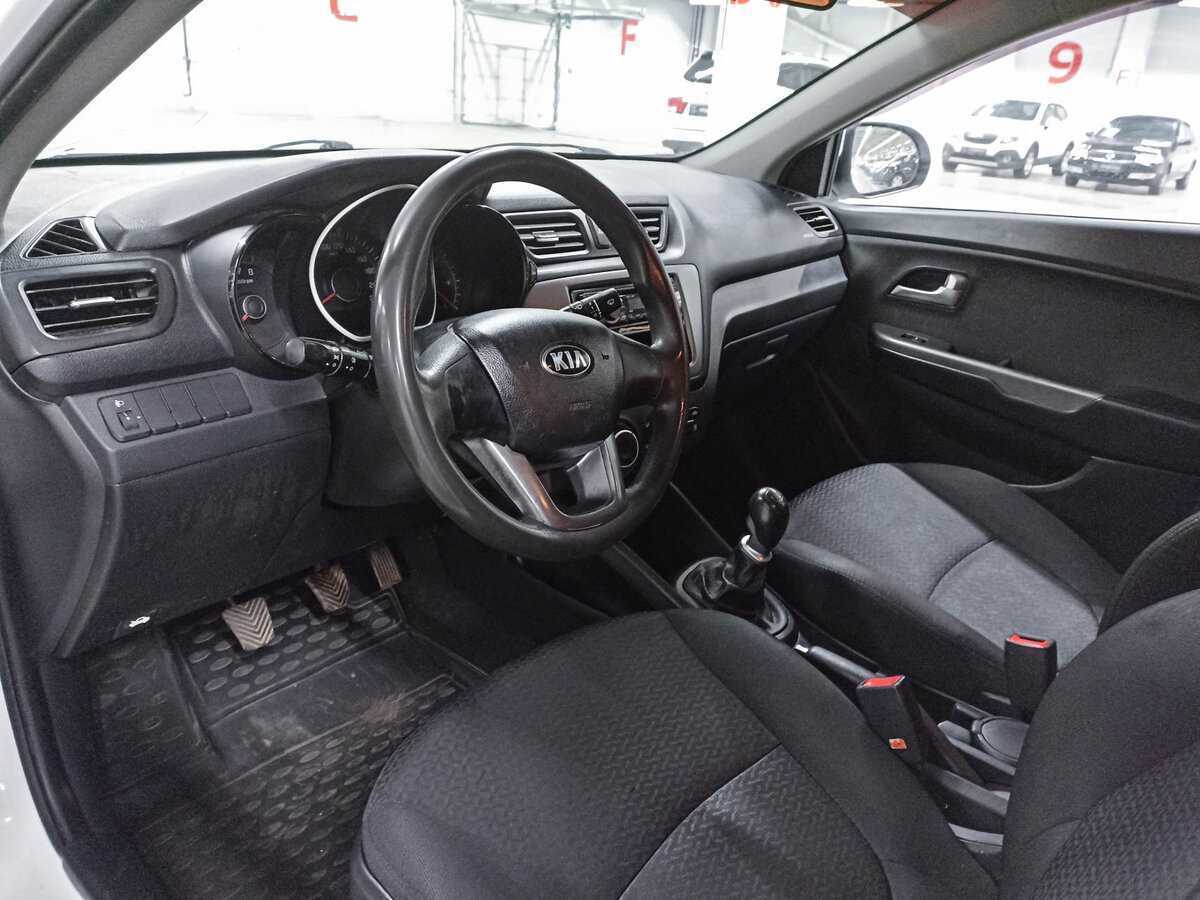 Kia Rio, 2014 Фото №16
