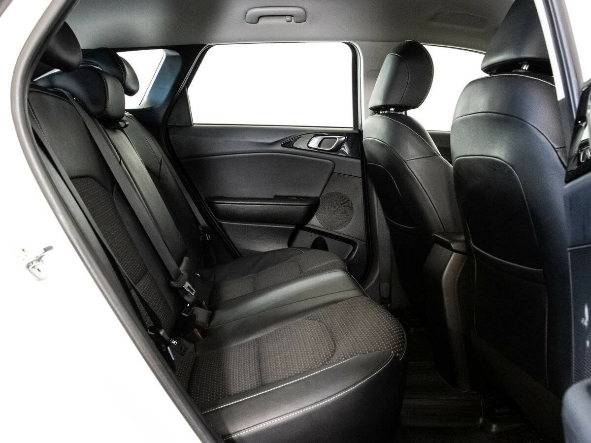 Kia Ceed, 2018 Фото №14